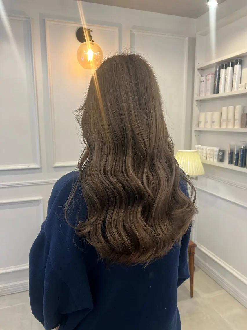 ロング カラー ブリーチ SANA推し美容師 CHISA🍒のヘアスタイル