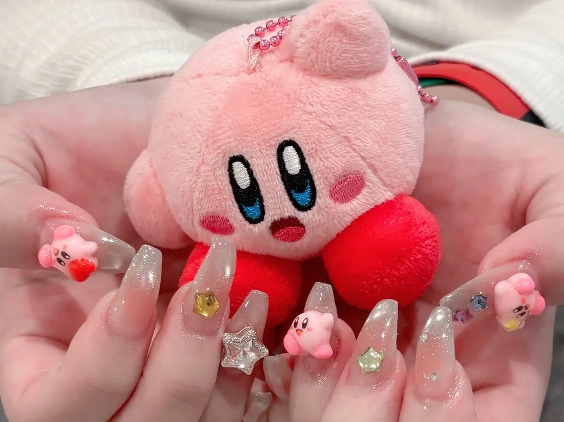 ネイル ネイルサロン Easenのネイルデザイン