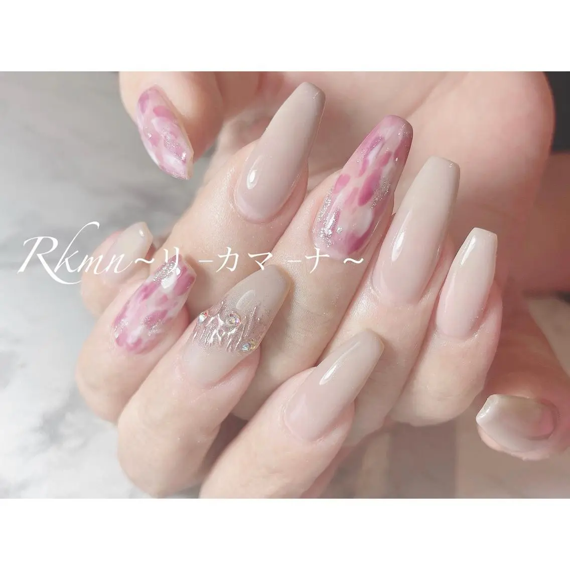 ネイル アートネイル ミラーネイル ニュアンスネイル 春ネイル ハンドネイル フットネイル ハンドケア Rkmn ~リ-カマ-ナ~のネイルデザイン