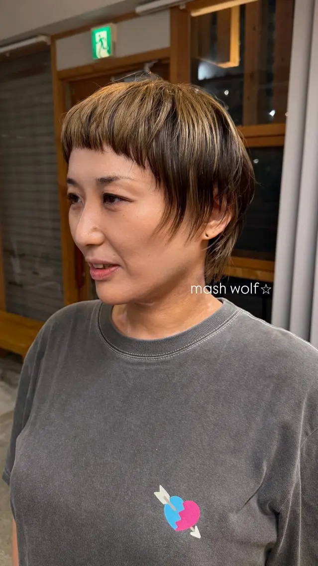 ショート ショートヘア ウルフカット cipre 萌乃のヘアスタイル