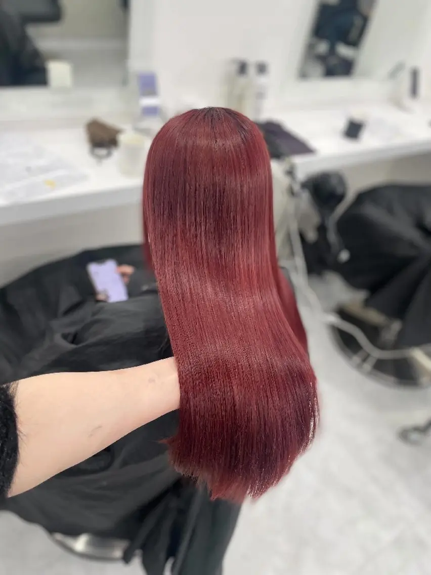 ロング 艶髪暖色カラー🌹 Rena🦦のヘアスタイル