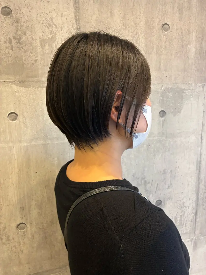 ショート カラー attra昭和町店. momoのヘアスタイル
