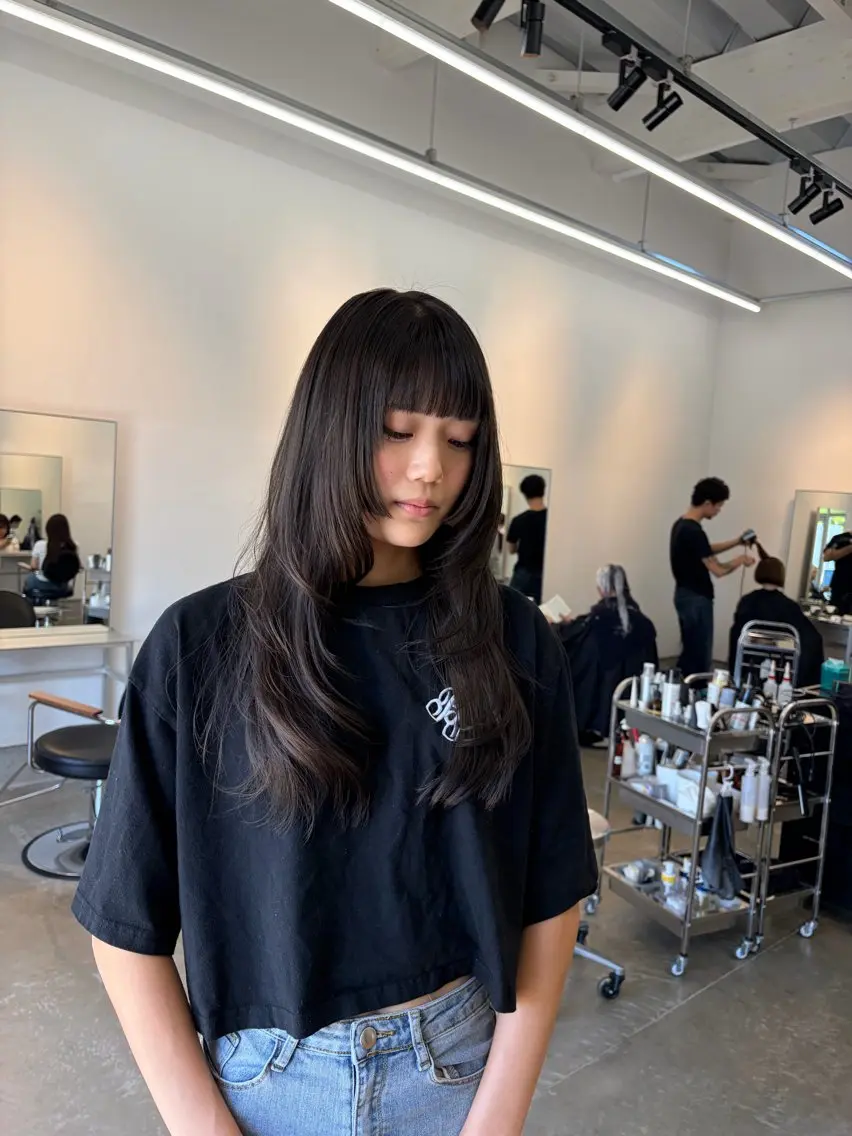 ロング ハッシュカット カット ヘアカラー トリートメント 宮本 祥生のヘアスタイル
