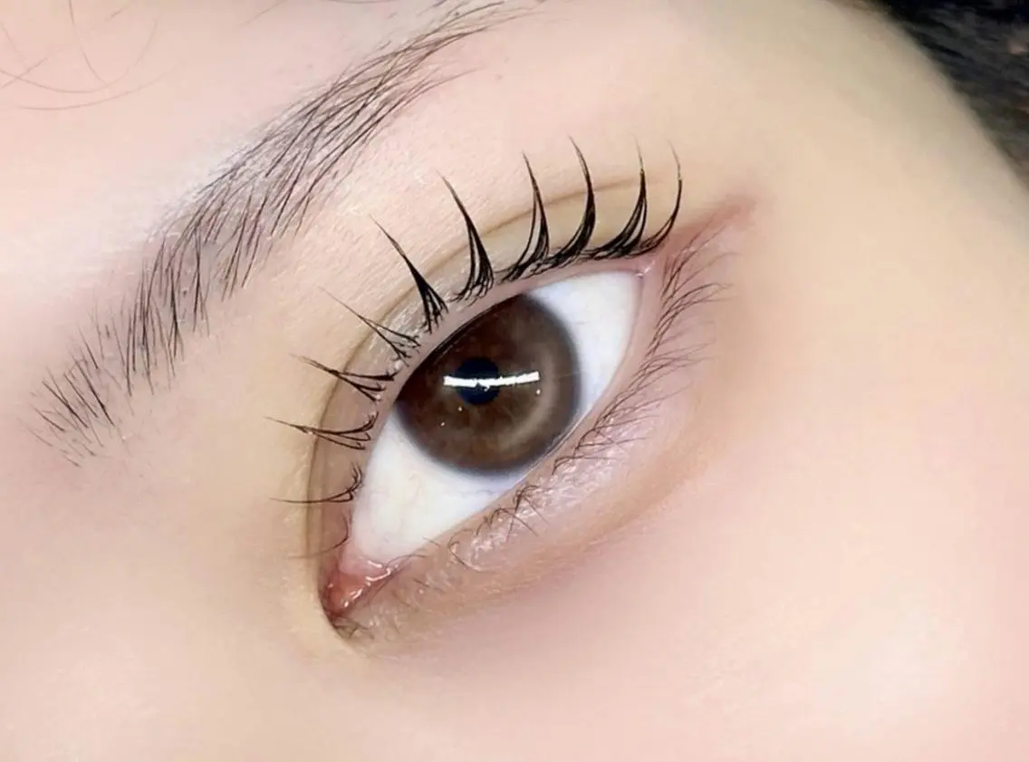 ❗️オフあり❗️フラットラッシュ120本 LEDに変更可🖤の写真