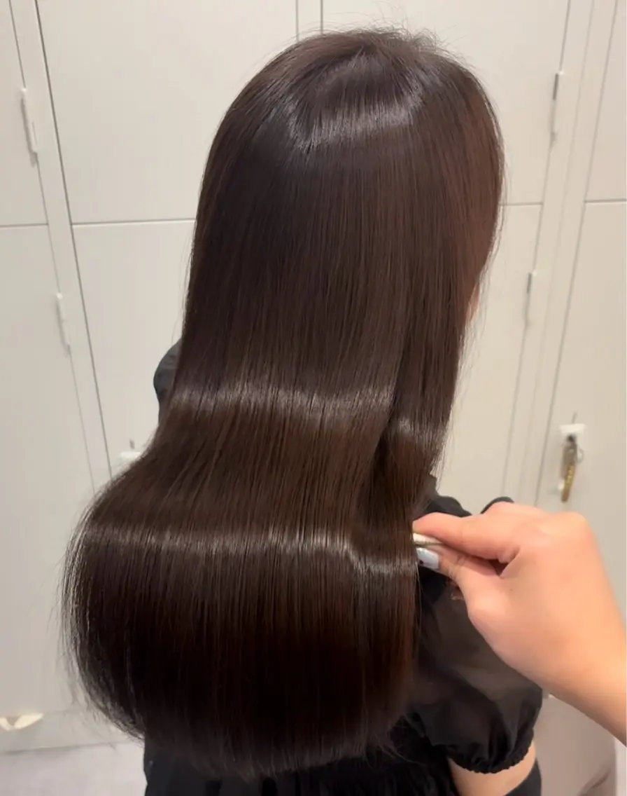 【お得メニュー✨】髪質改善ストレート+艶カラー+カット+PREMIUMトリートメント🧚♀️🥣💫の写真