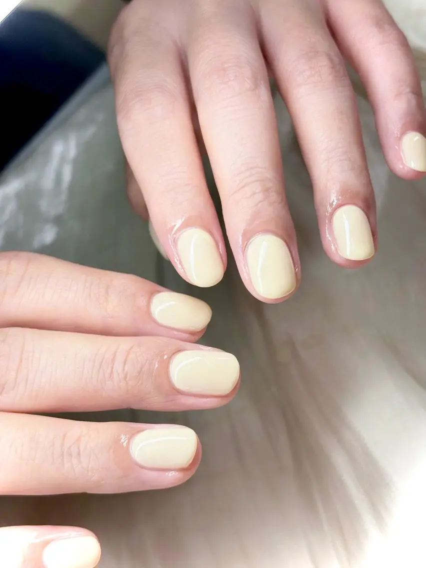 ネイル ワンカラーネイル シンプルネイル ETE LUNA NAILのネイルデザイン