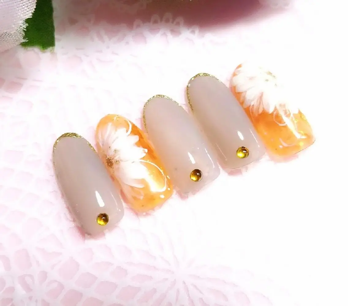ネイル アートネイル べっ甲ネイル クリアネイル フラワーネイル nail salon ipuniのネイルデザイン