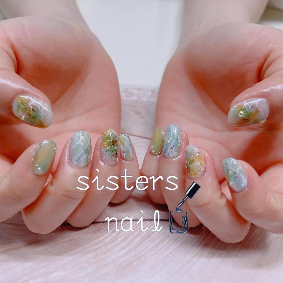 ネイル アートネイル フラワーネイル ニュアンスネイル ハンドネイル ハンドケア sisters nail.fのネイルデザイン