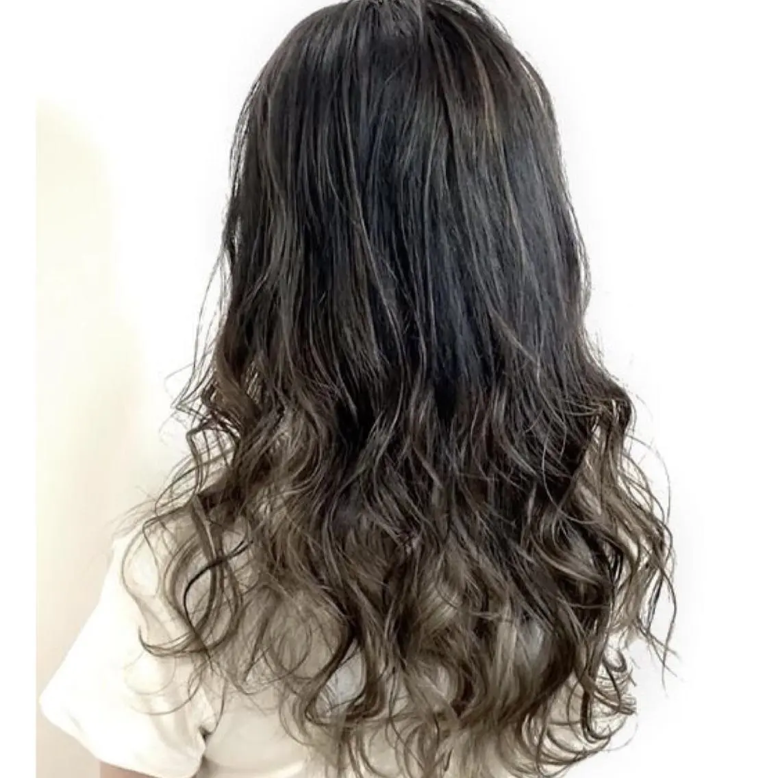 ❣️2回目以降🧡カット+透明感カラー+コテ巻き💜の写真