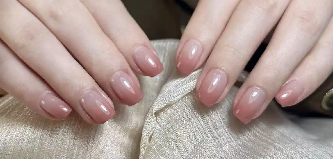ネイル グラデーション ハンドネイル ハンドケア hi nails蕨のネイルデザイン
