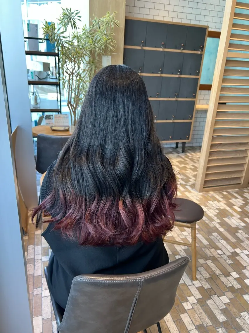 ロング カラー ヘアカラー 🫧Ai/ ロロネー森ノ宮💖のヘアスタイル