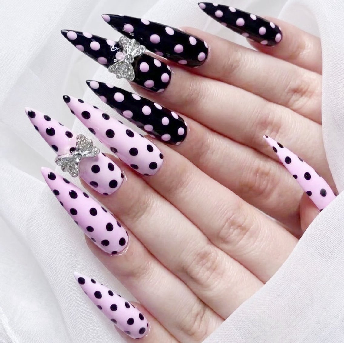 ロング 韓国風ヘア ロング ハンドネイル ハンドケア CHIBI NAIL SALON 船橋のネイルデザイン