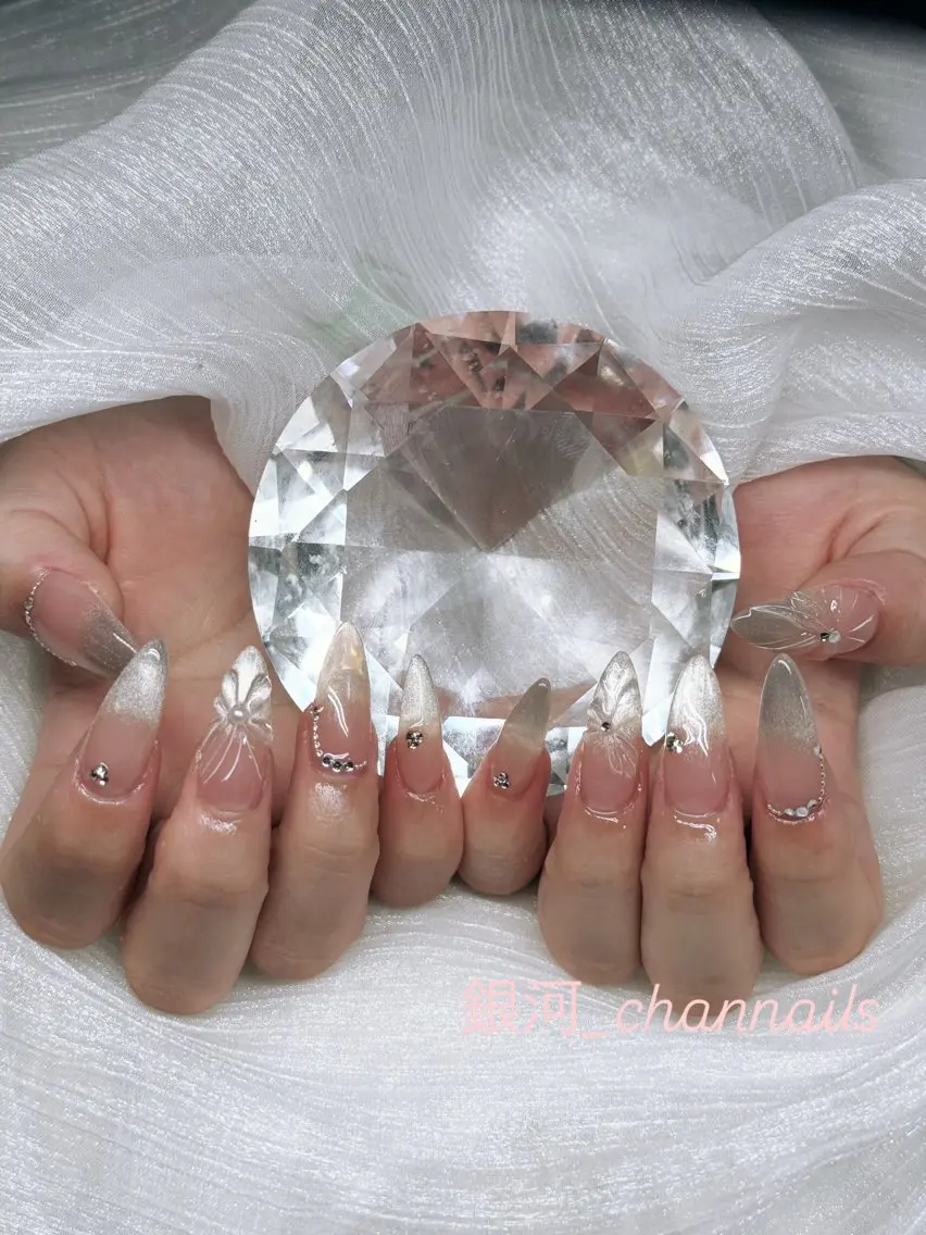 ネイル アートネイル オーロラネイル チークネイル 長さ出し フットネイル ハンドネイル 銀河_ Chan nailsのネイルデザイン