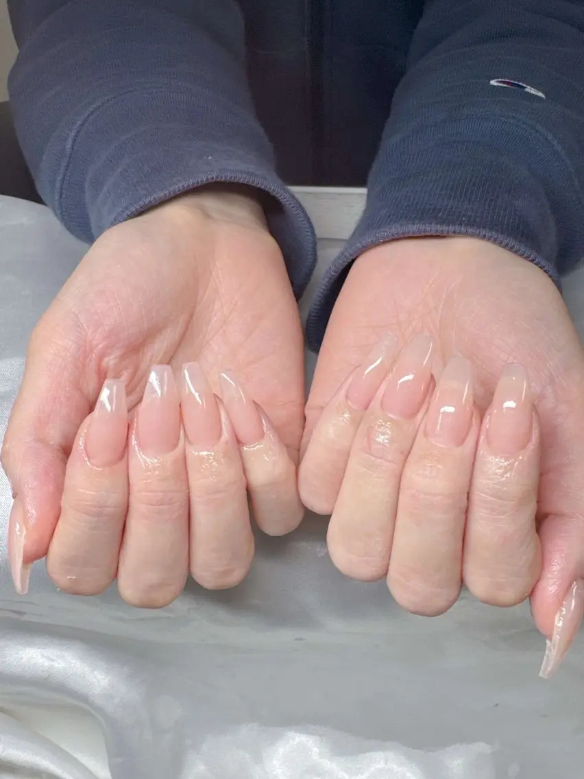 ネイル ハンドネイル Lee Nailsのネイルデザイン