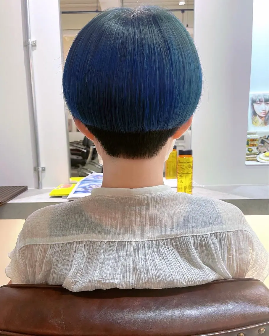 ショート カラー ブルーカラー ブルーグレー ブルーグレージュ グレージュ ショートヘア カット ヘアカラー トリートメント ooit 【オーイット】のヘアスタイル