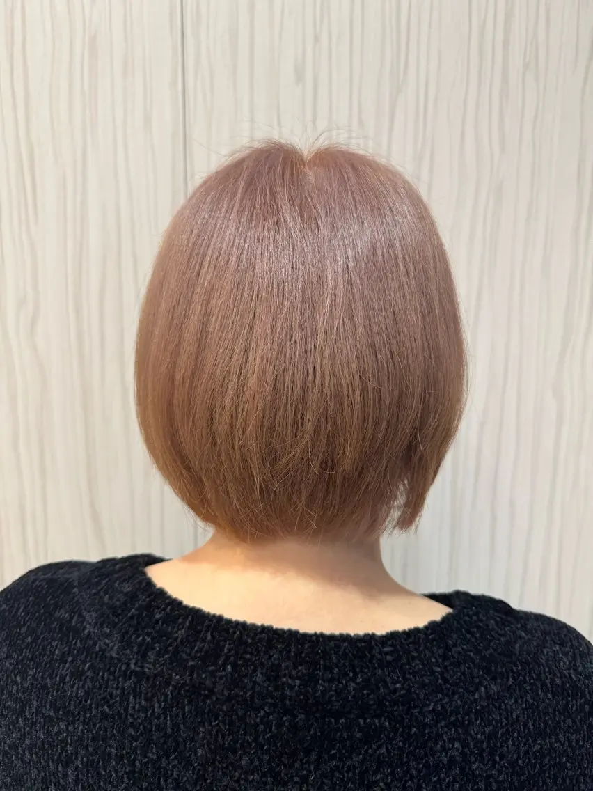 ショート カット ヘアカラー 松尾 怜奈のヘアスタイル