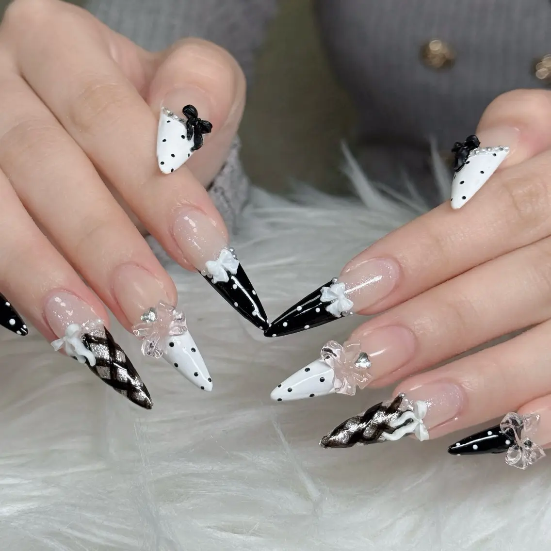 ネイル ロングネイル マグネットネイル リボン 夏ネイル スーパーロングネイル Hani Nail XUKAのネイルデザイン