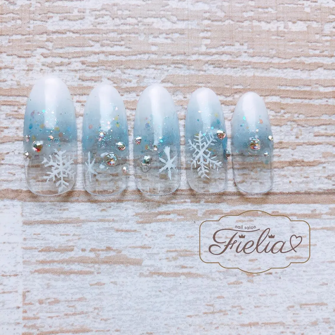 ネイル ハンドネイル Fielia momoのネイルデザイン