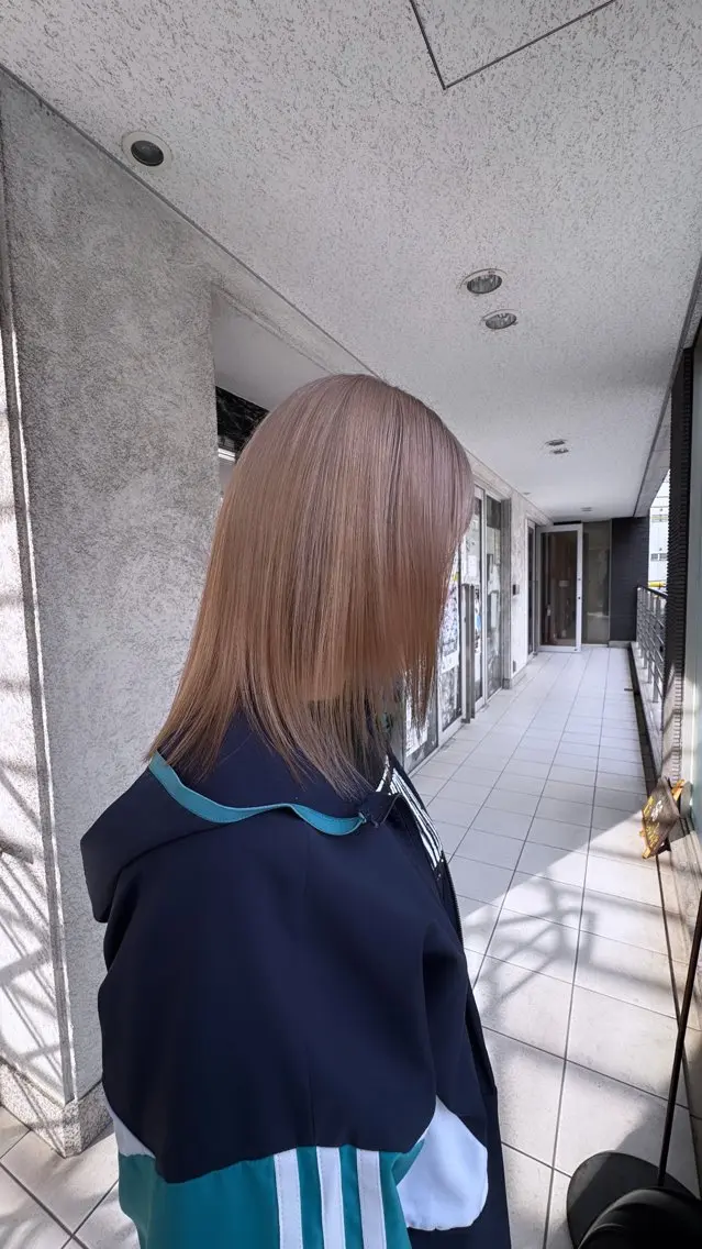 ミディアム カット ヘアカラー トリートメント 椎葉 祐也のヘアスタイル