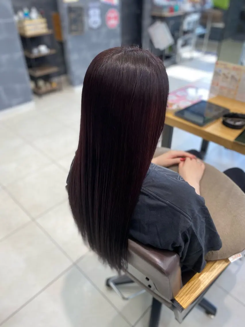 ロング カラー ブリーチ ブラウンカラー ブリーチなしカラー トリートメント ⭐️佐藤壮也⭐️ 柔らかモテカラー🤎のヘアスタイル