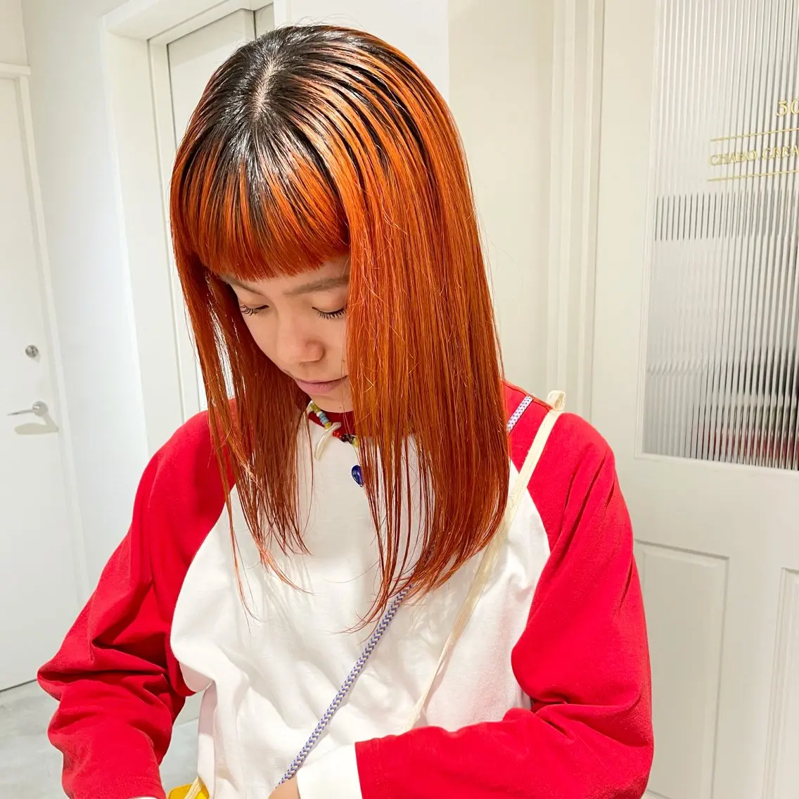 セミロング カラー ブリーチ ヘアカラー yukina ✴︎のヘアスタイル