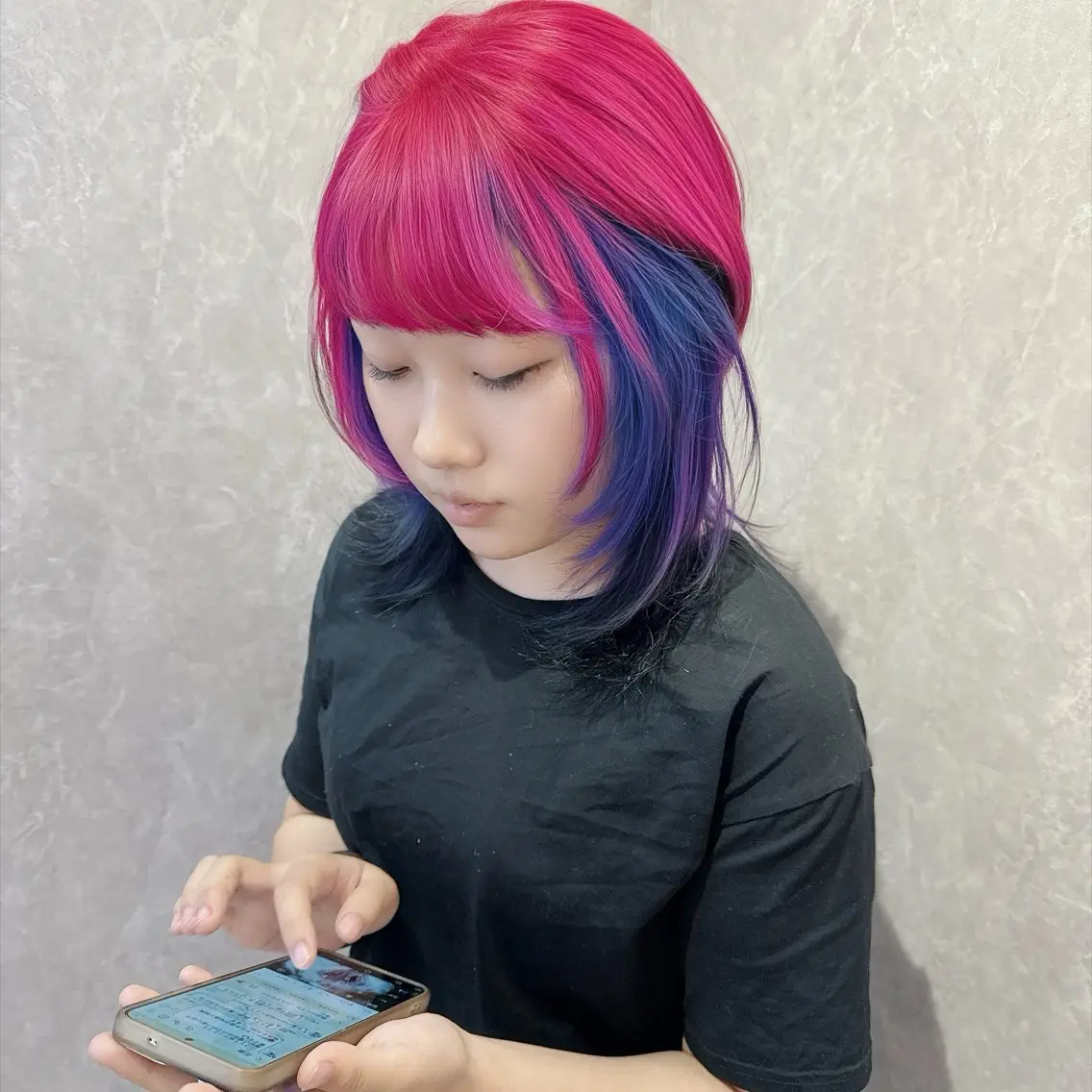 ミディアム カラー ブリーチ ブルーカラー ケアブリーチ デザインカラー ピンクカラー ヘアカラー トリートメント ブリーチの神 KYONのその他イメージ