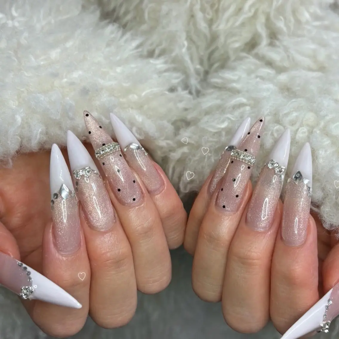ネイル ハンドネイル BERA NAILSのネイルデザイン