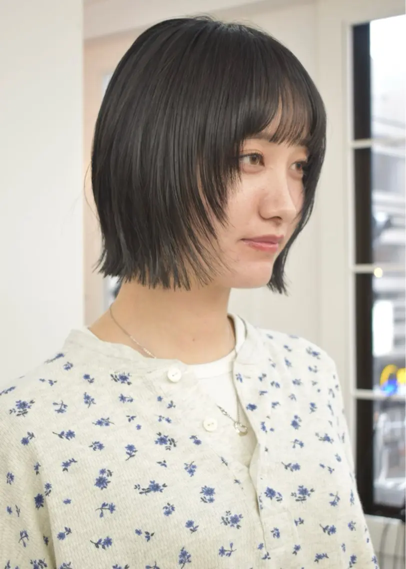 ミディアム カラー カット ヘアカラー トリートメント レイヤーボブ/ 艶カラー/サナ🌼のヘアスタイル