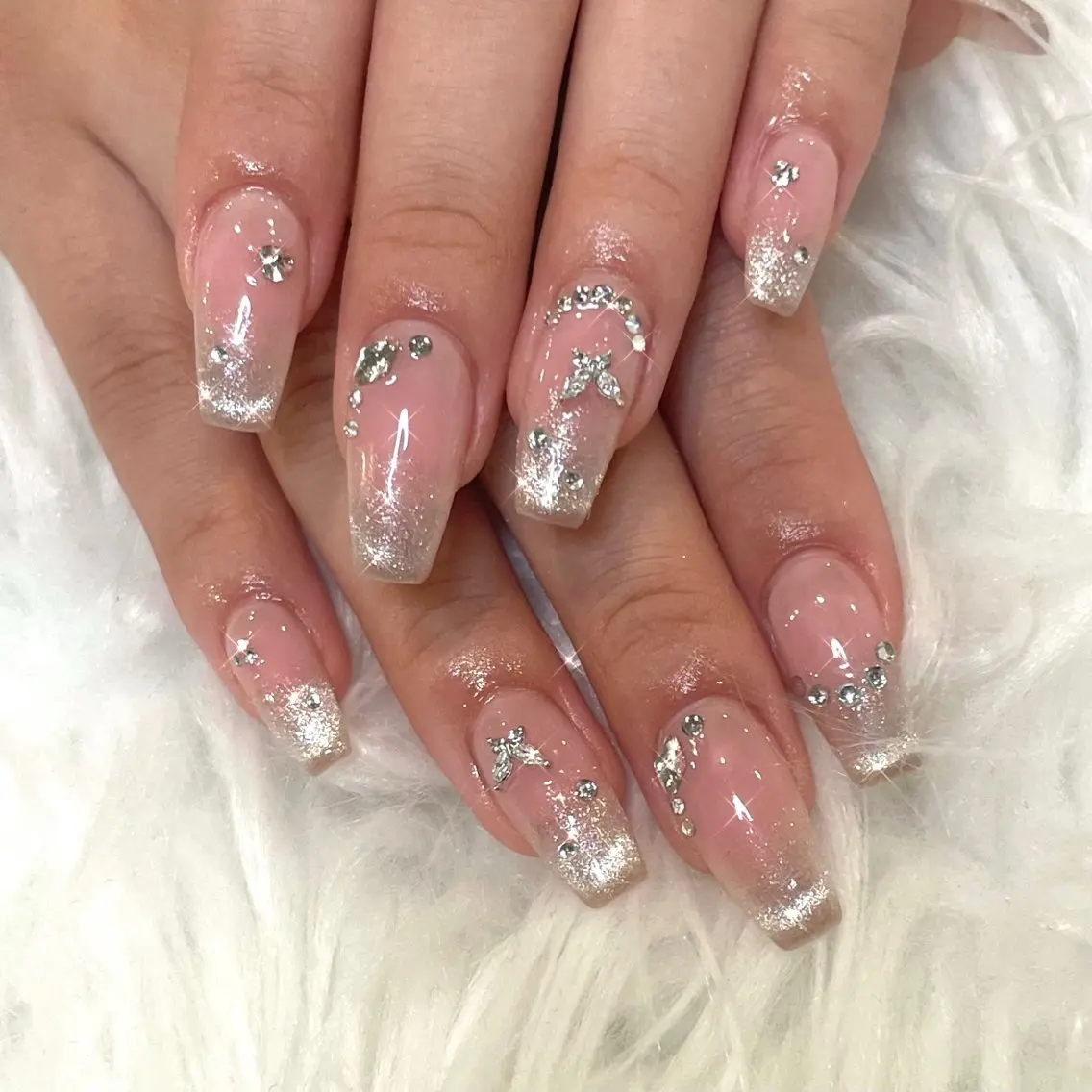 ネイル マグネットネイル yurika 🌷.*･ﾟのネイルデザイン