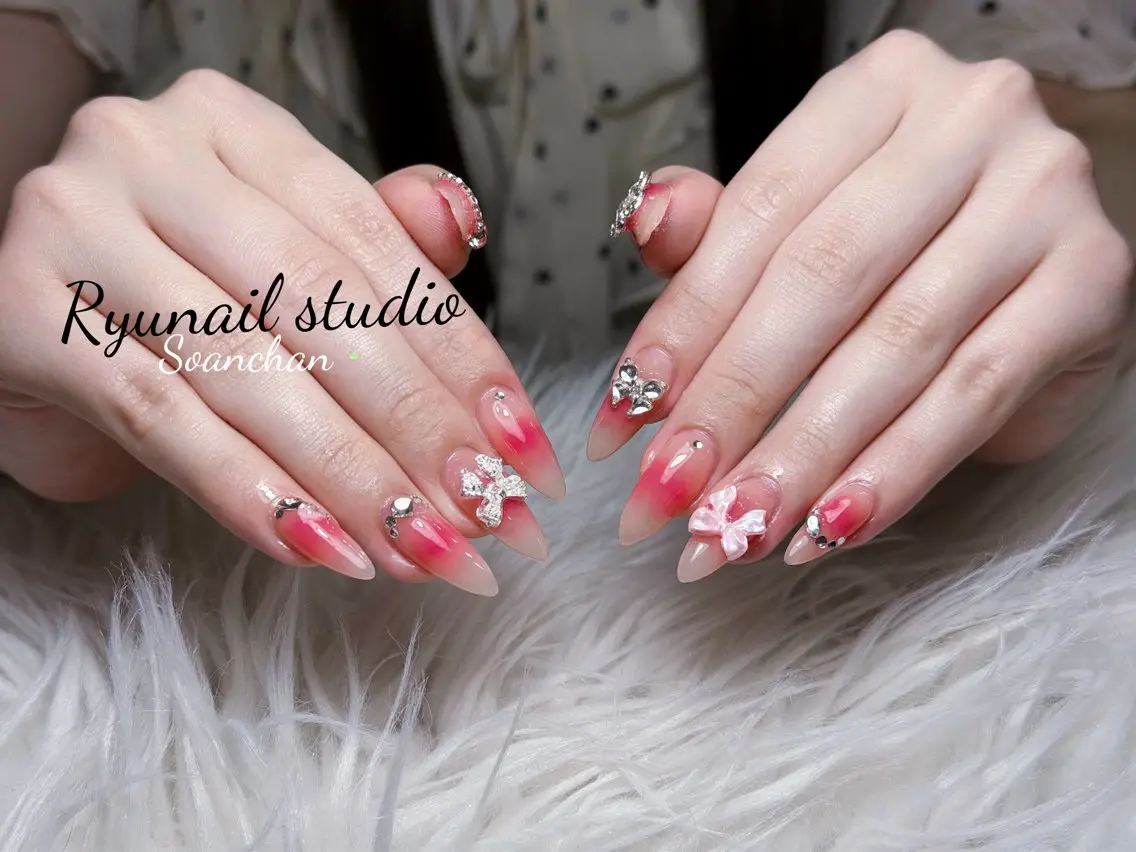 ネイル アートネイル ジェルネイル マグネットネイル ニュアンスネイル シンプルネイル ハンドネイル Ryu Nail NekoChanのネイルデザイン
