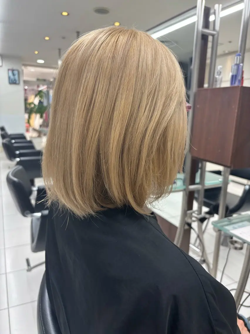 ミディアム TONI&GUY速寿 勇希のヘアスタイル