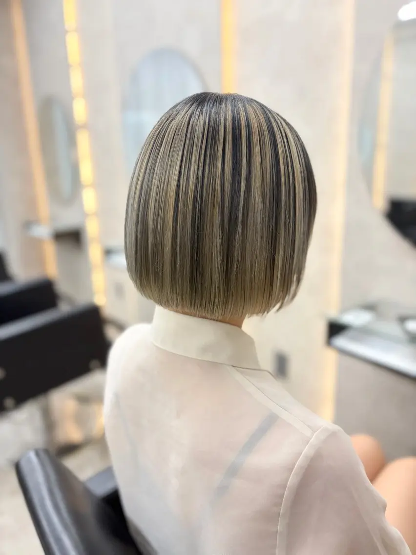 ショート ヘアカラー トリートメント 艶髪/縮毛矯正 /NATSUNOのヘアスタイル