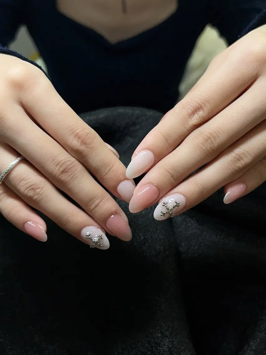 ネイル Rose nail HOSHIのネイルデザイン