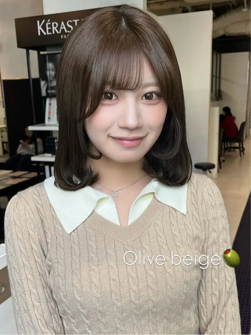 カラー ベージュカラー オリーブベージュ ヘアカラー トリートメント trico心斎橋 ナツミのヘアスタイル