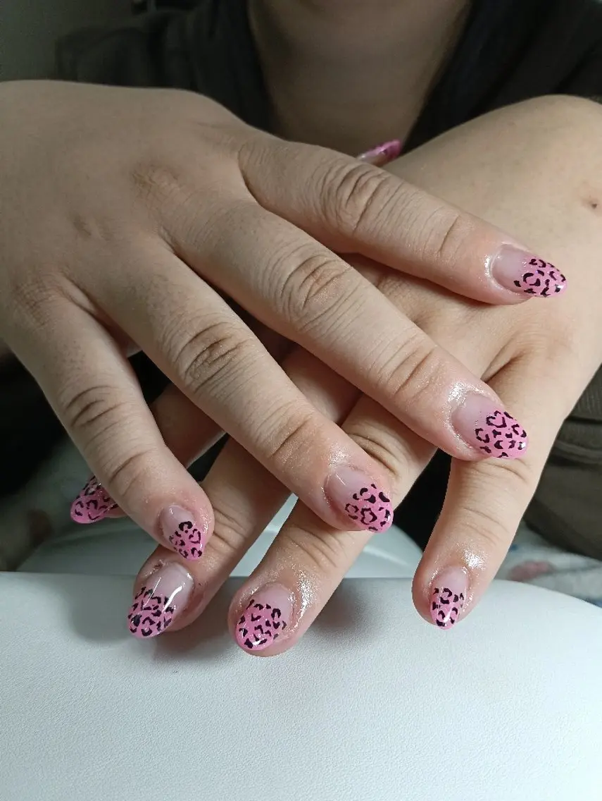 ネイル ハンドネイル 菫Nails🌝 夜間サロンのネイルデザイン