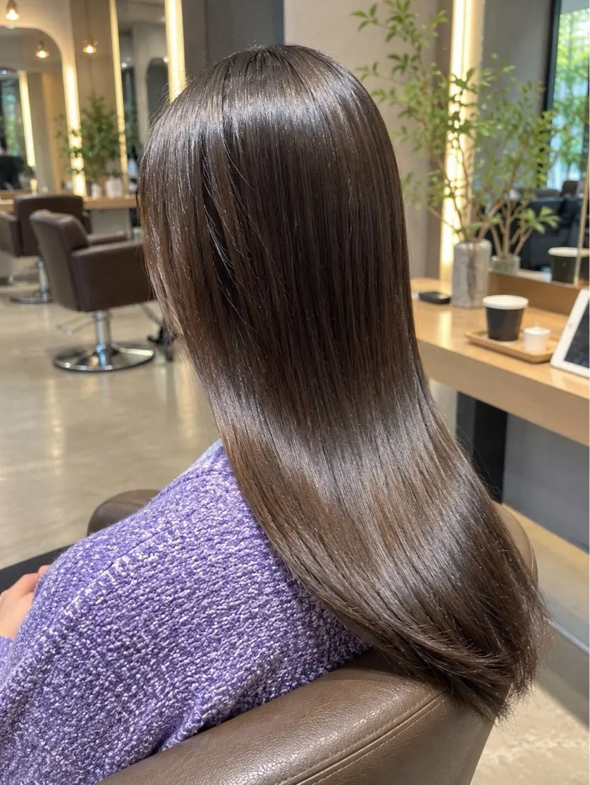 ロング カラー 透明感カラー ヘアカラー 星野 美桜のヘアスタイル