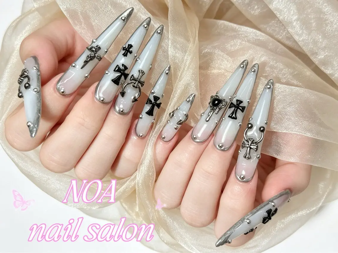 ロング 韓国風ヘア ハンドネイル Noa Nail みつきのネイルデザイン