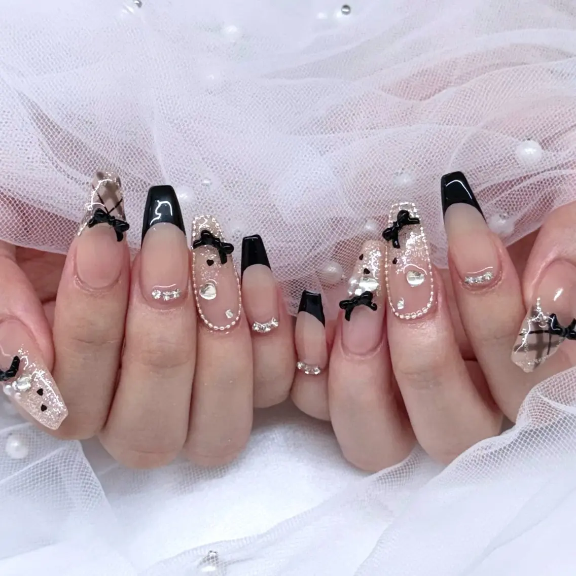 ネイル ハンドネイル ハンドケア Chizuru ☾ ໋のネイルデザイン