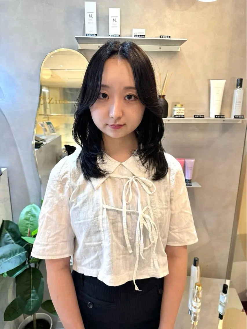 セミロング カラー 顔周りカット レイヤーカット 韓国ヘア🇰🇷/ 顔周り/松田光里のヘアスタイル