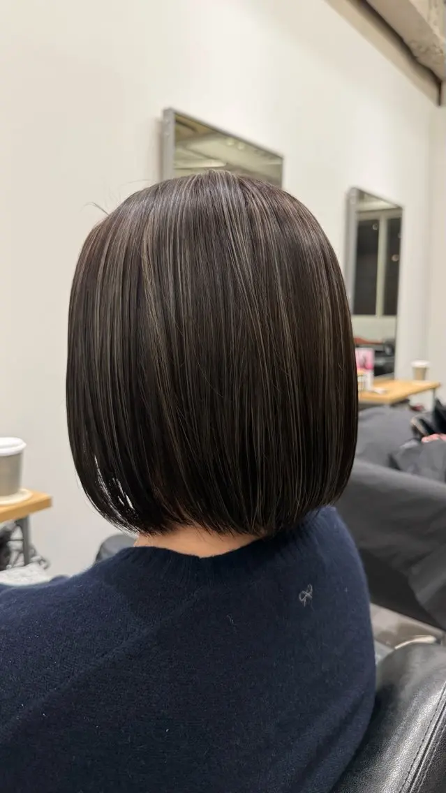 ミディアム カット ヘアカラー トリートメント バレイヤージュモデル 募集👒ヨンスクのヘアスタイル
