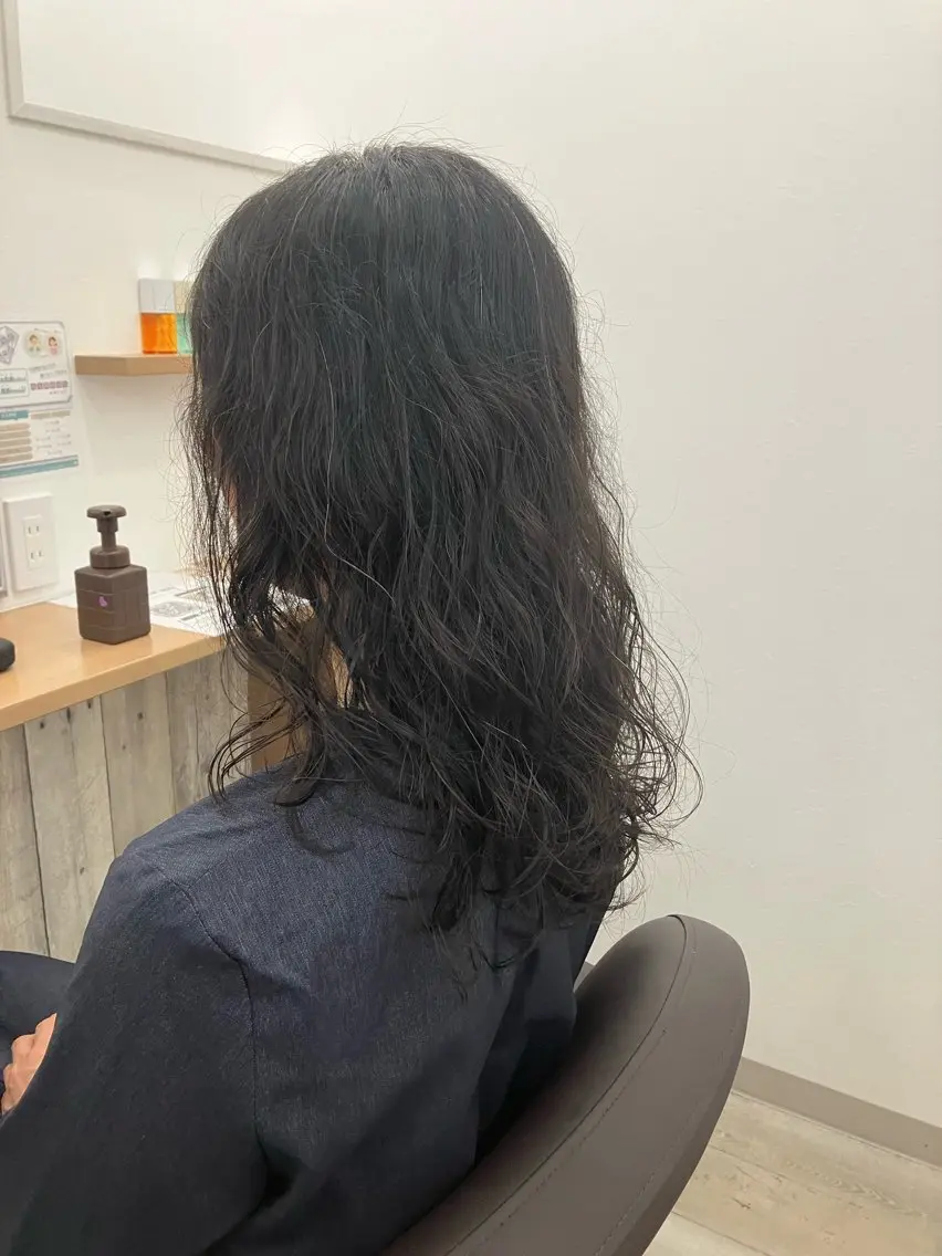 ミディアム パーマ BLEACHi高崎店 /湯浅泳作のヘアスタイル