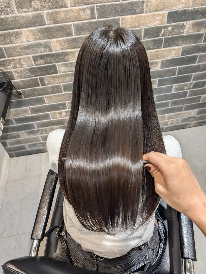 ロング トリートメント カット 縮毛矯正 トリートメント 河野日南/メンズ全般 /ヘアケア/髪質改善のヘアスタイル
