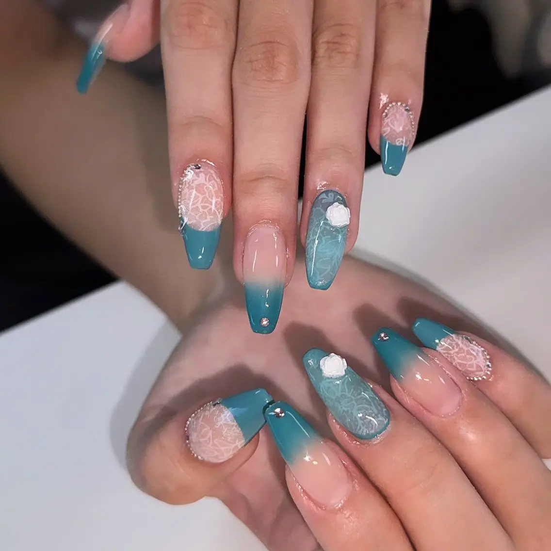 セミロング ハンドネイル 🦋Nail Amo🦋のネイルデザイン