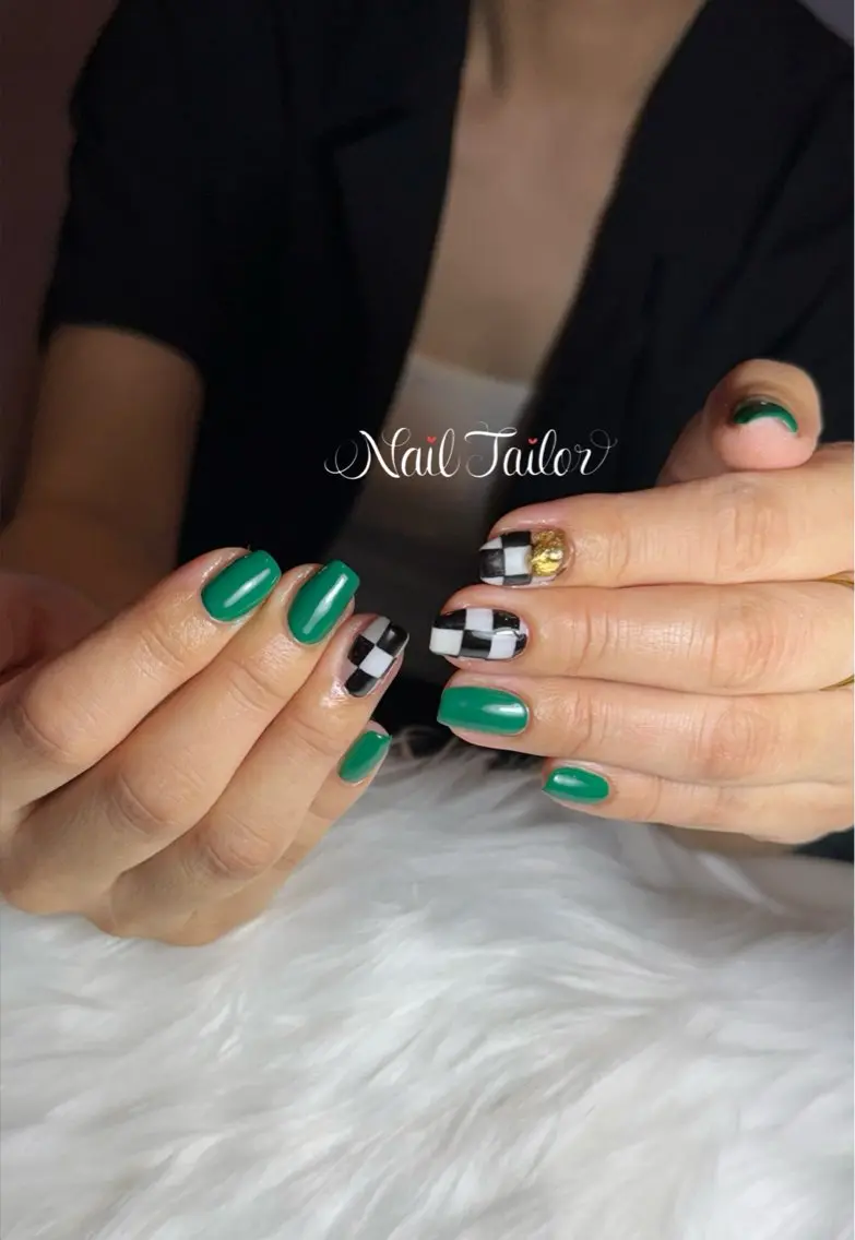ネイル アートネイル グリーン オフィスネイル ショートネイル ハンドネイル NailTailor ネイルテイラーのネイルデザイン