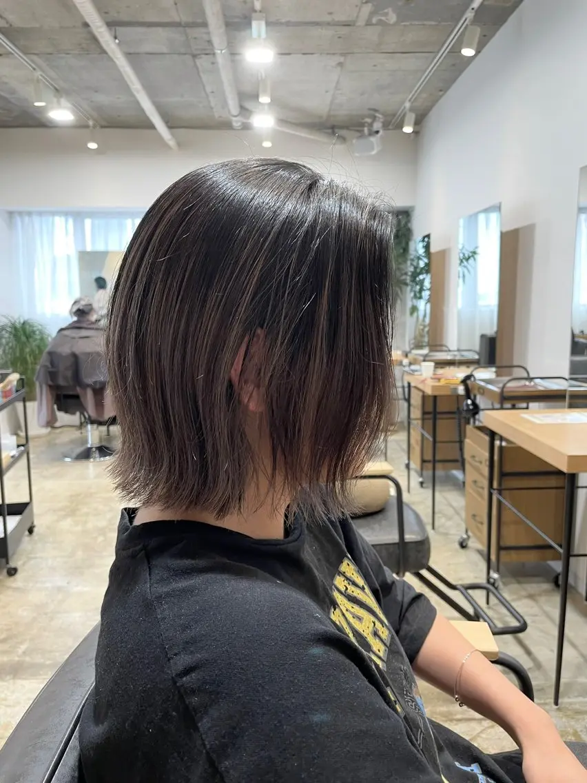 ショート カット ヘアカラー 【白髪ぼかし】 愛甲竜佑のヘアスタイル