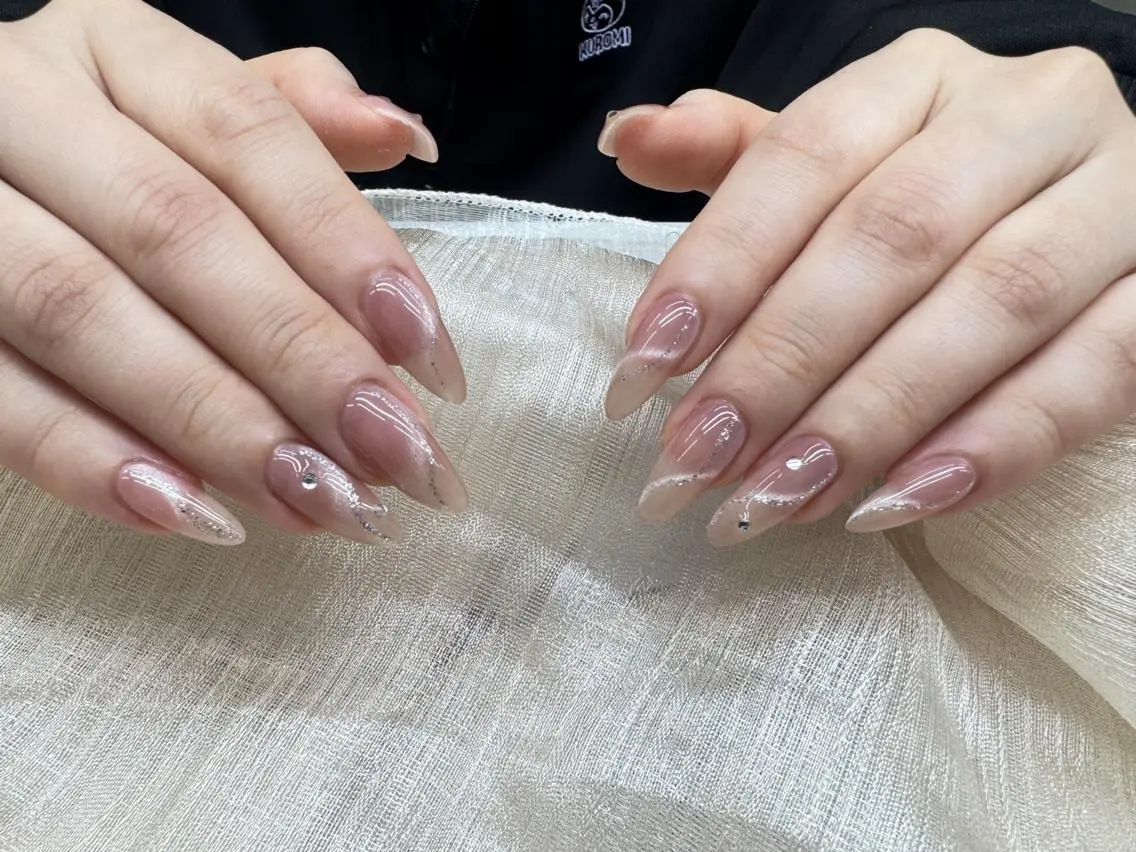 ネイル ハンドネイル Minminネイル 💅スイスイのネイルデザイン