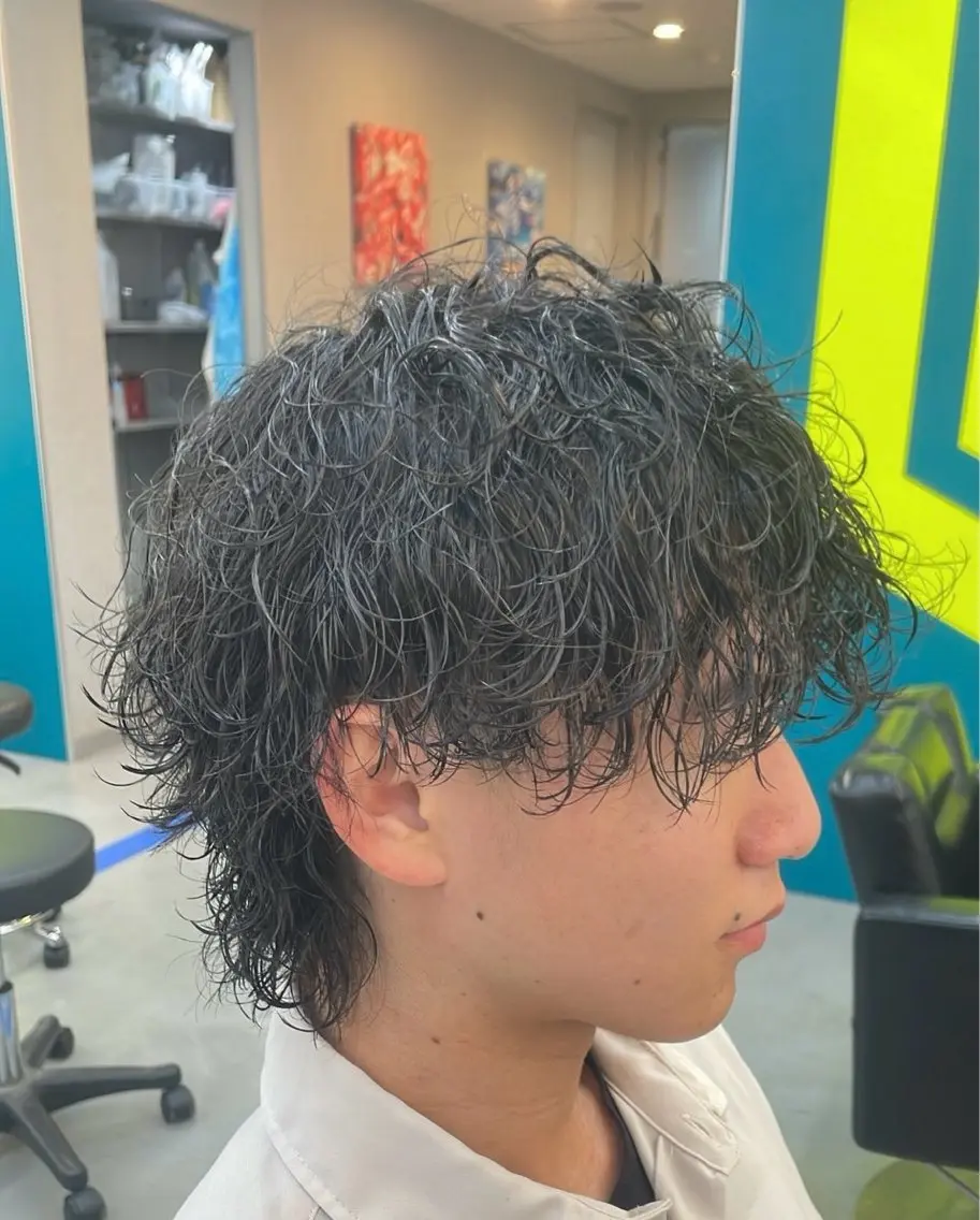 パーマ メンズ メンズパーマ 波巻きパーマ 波巻き得意 メンズ美容師/松井陸のヘアスタイル