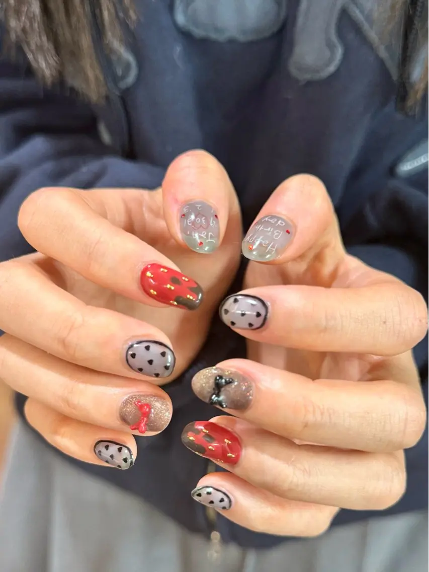 ネイル kanami 🍒⸝⋆のネイルデザイン