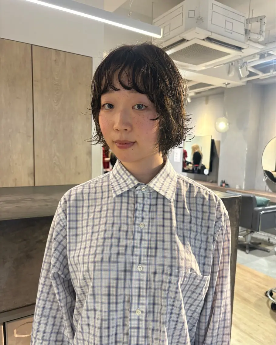 ショート パーマ カット パーマ 大阪|似合わせパーマ ヤマシタミウ🌀のヘアスタイル