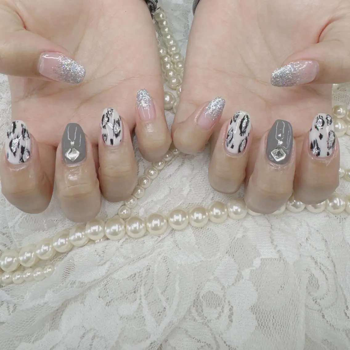 ネイル Nail salon Honey Beeのネイルデザイン